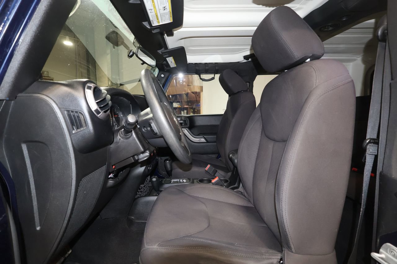 Used 2013 Jeep Wrangler Sport AWD/4WD image 12