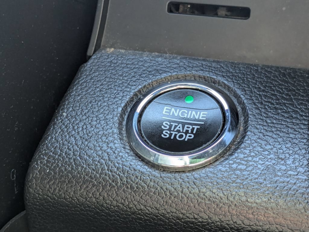 Used 2018 Ford Expedition Limited w/ Equipment Group 301A RWD image 28