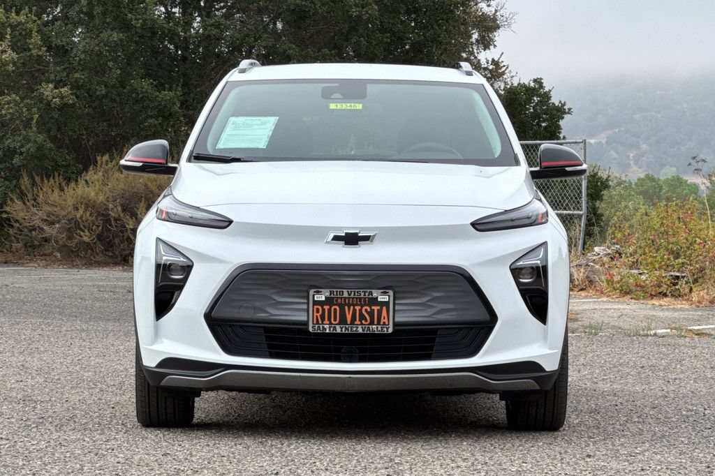 Used 2023 Chevrolet Bolt EUV LT w/ Redline Edition FWD image 9