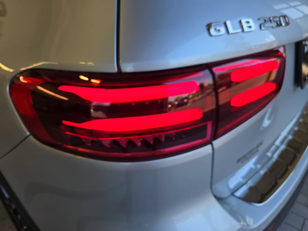 Certified 2026 Mercedes-Benz GLB 250 image 36