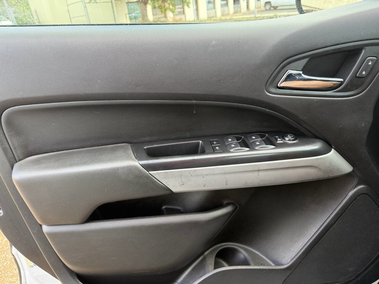Used 2018 Chevrolet Colorado LT image 15
