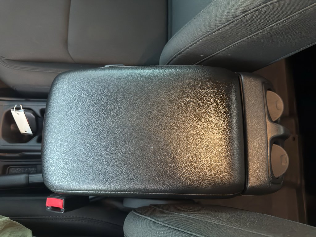 Used 2023 Jeep Gladiator Willys image 22