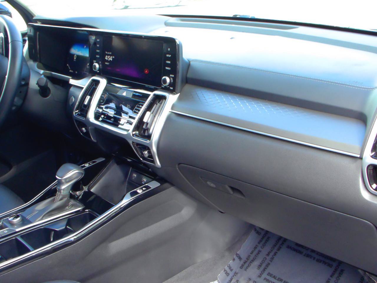 Used 2023 Kia Sorento SX AWD/4WD image 27