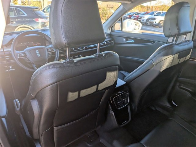 Certified 2023 Lincoln Nautilus AWD w/ Premium Package image 27