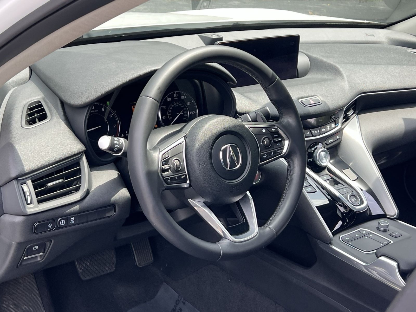 Used 2023 Acura TLX FWD image 15