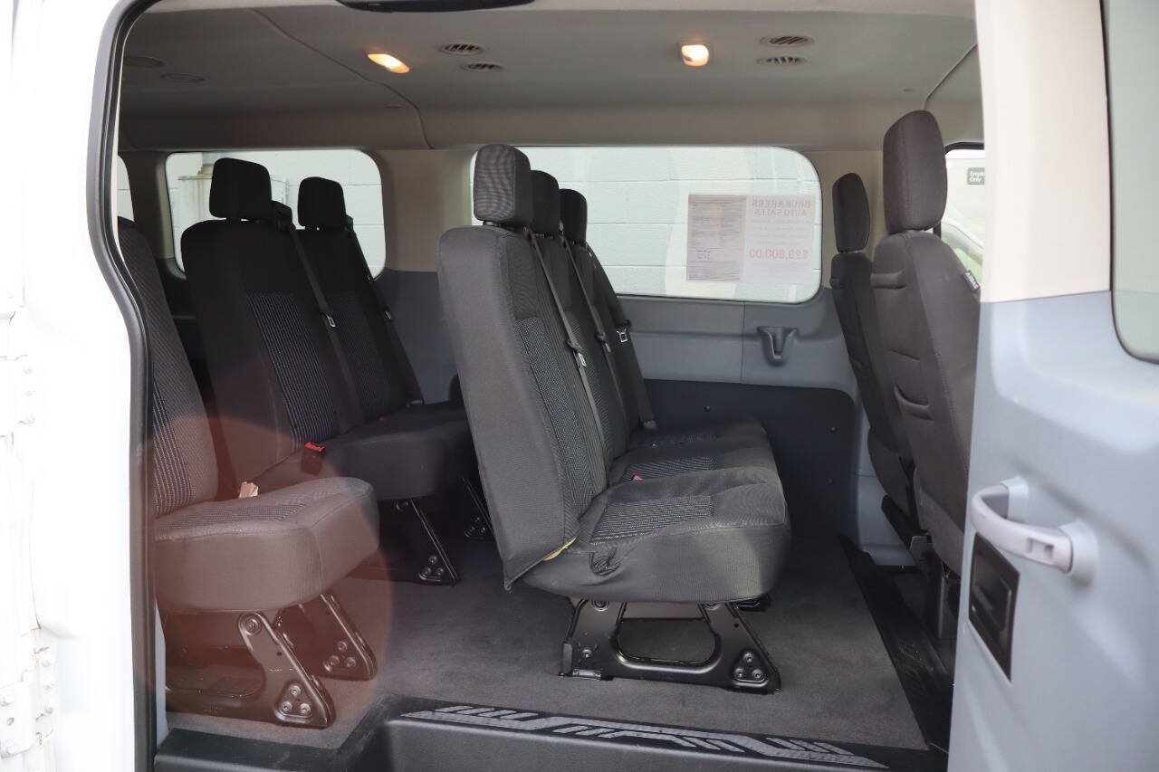 Used 2018 Ford Transit 350 XL RWD image 5