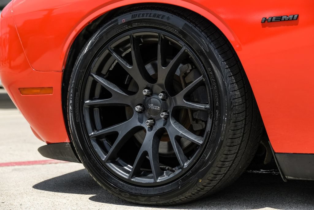 Used 2016 Dodge Challenger R/T w/ Blacktop Package RWD image 47