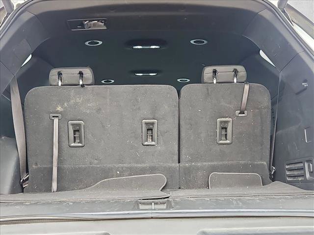 Used 2023 Chevrolet Traverse LT image 4