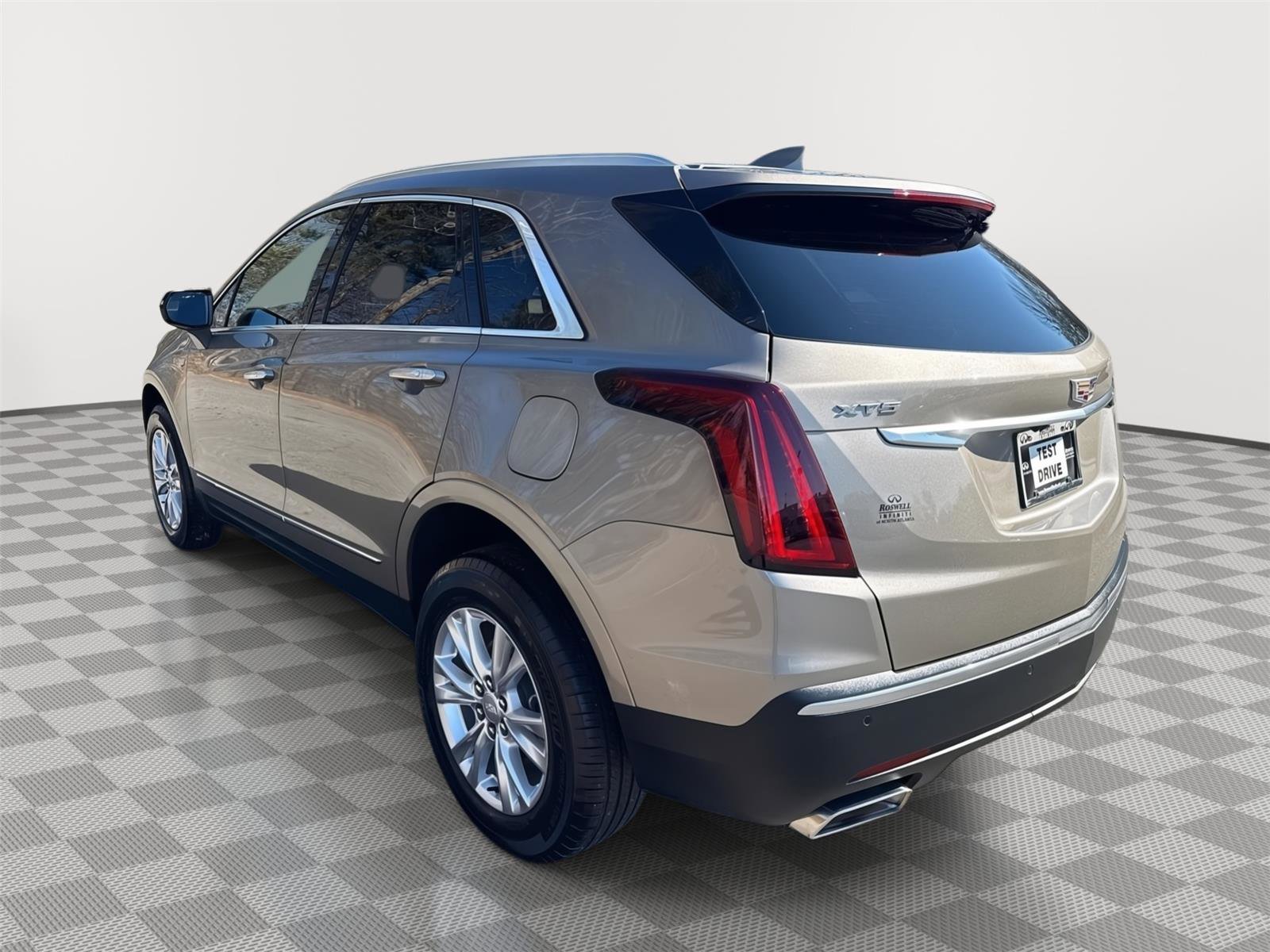 Used 2023 Cadillac XT5 Luxury image 7