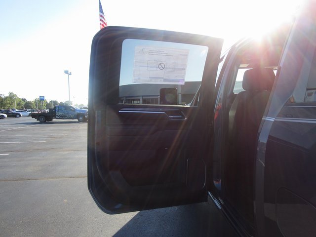 New 2026 Chevrolet Silverado 3500 LTZ w/ LTZ Plus Package image 18