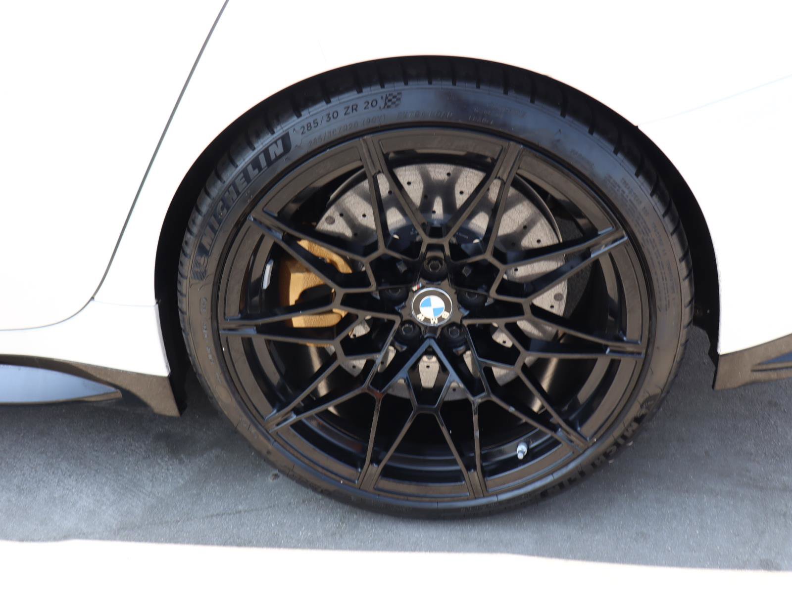 Used 2024 BMW M3 Competition w/ Executive Package image 9