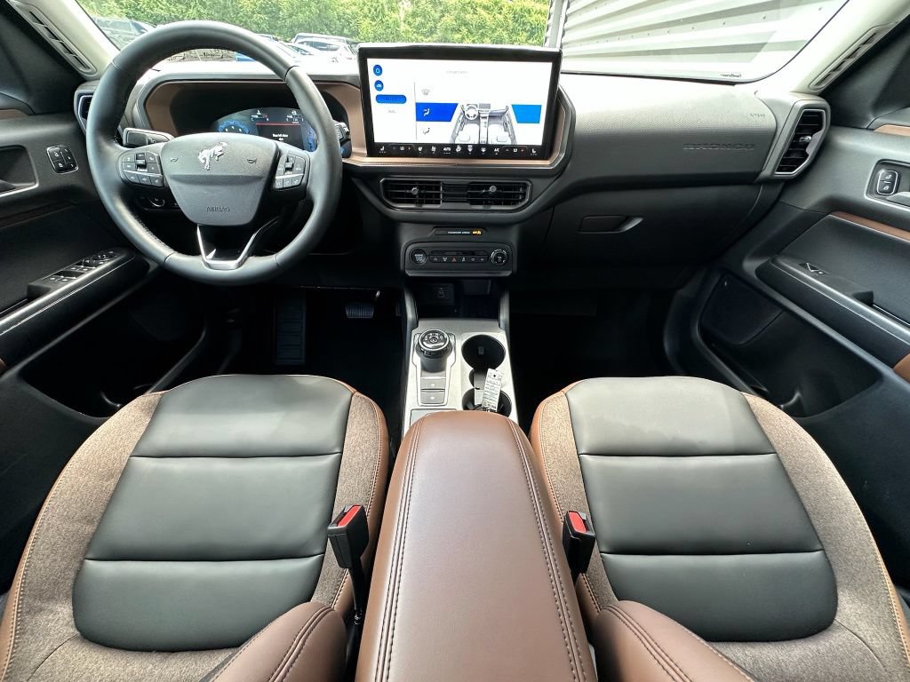 New 2025 Ford Bronco Sport Outer Banks AWD/4WD image 18
