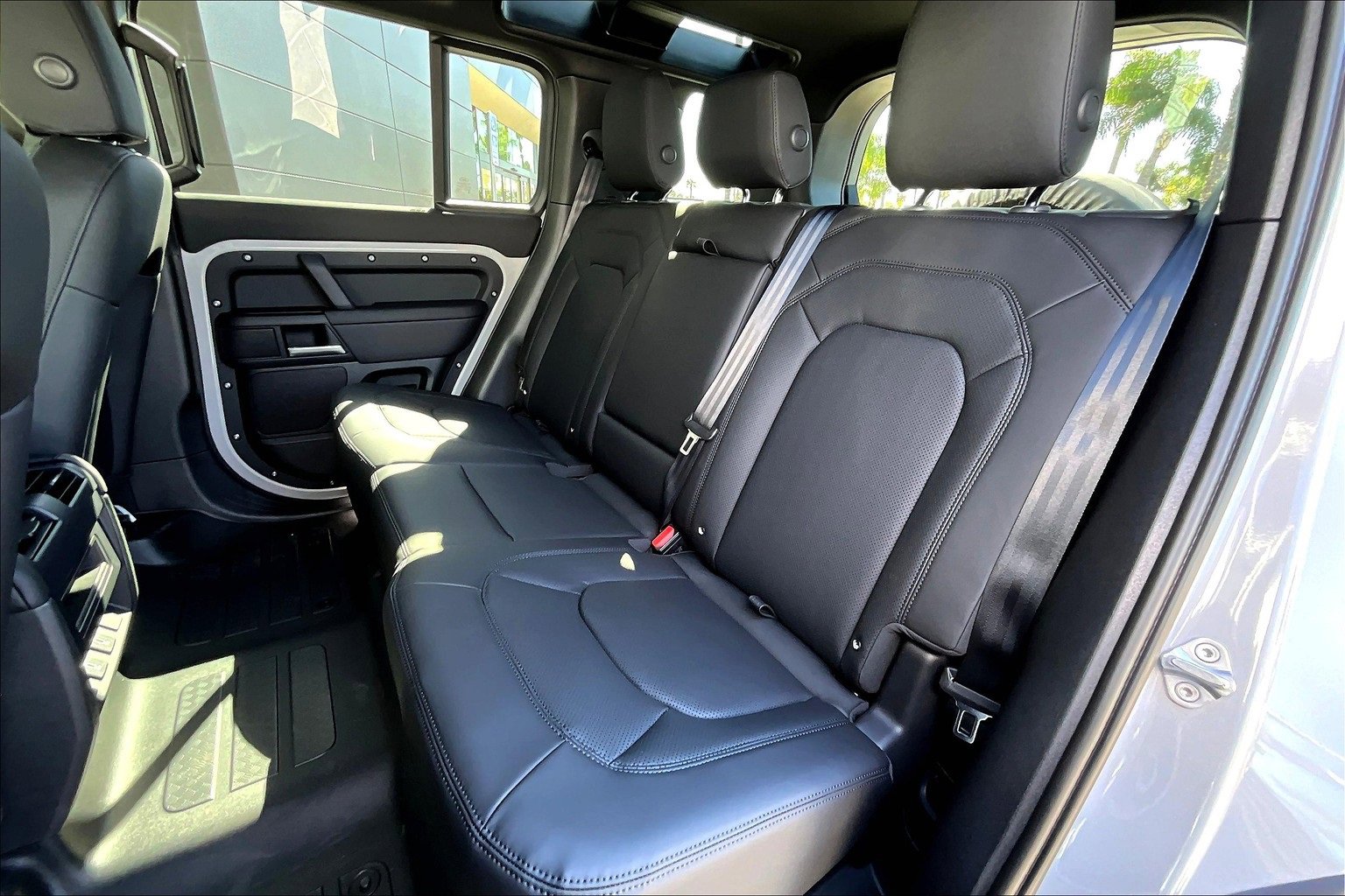 New 2026 Land Rover Defender 110 S image 10