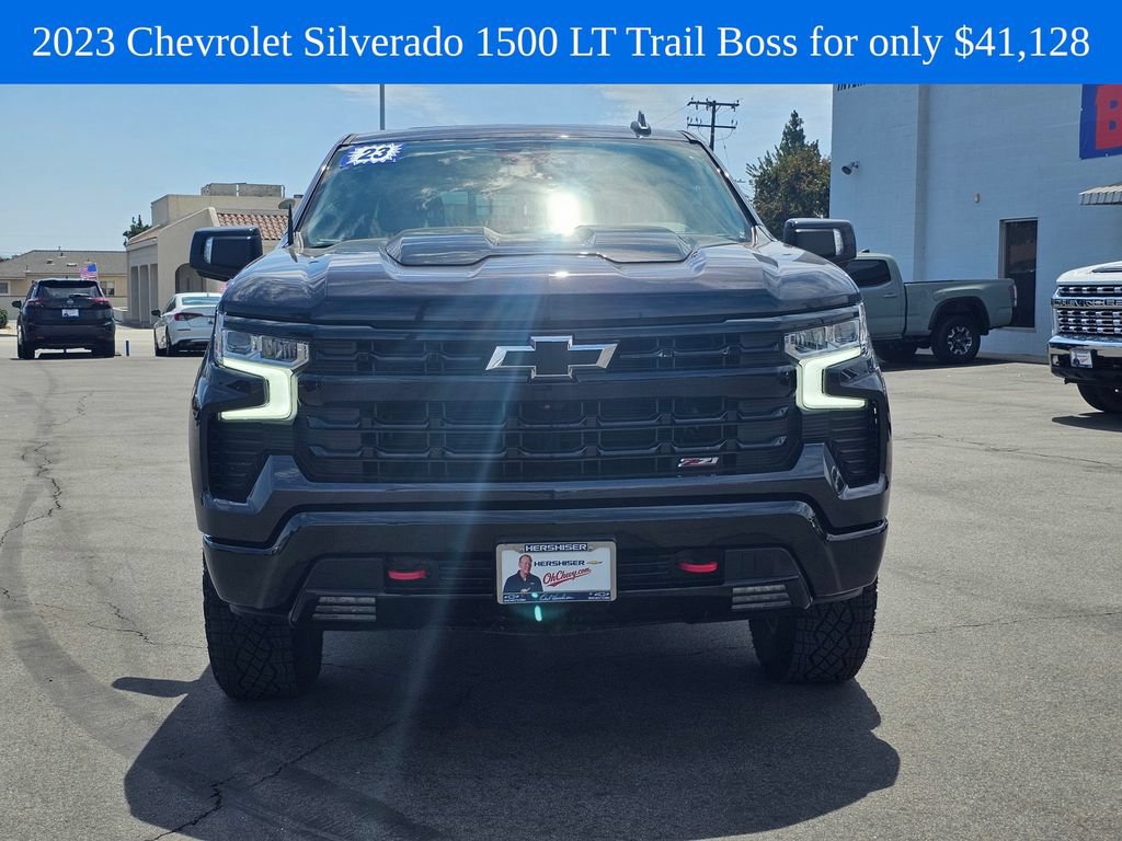 Used 2023 Chevrolet Silverado 1500 LT Trail Boss w/ Convenience Package II AWD/4WD image 3
