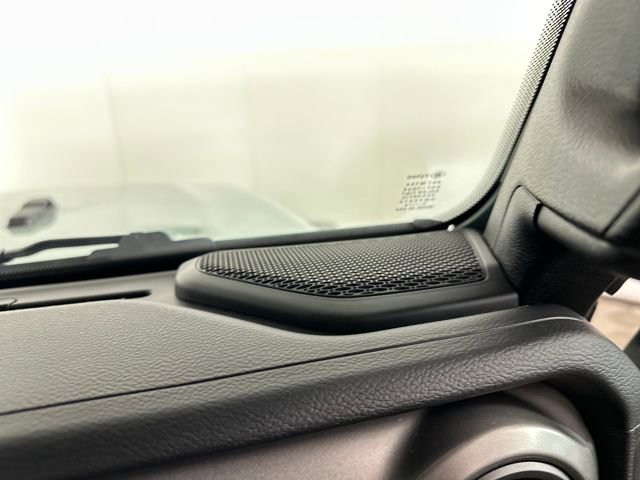 Used 2023 Jeep Wrangler Unlimited w/ Cold Weather Group image 29