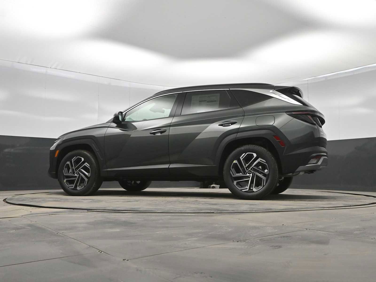 New 2026 Hyundai Tucson Limited image 35