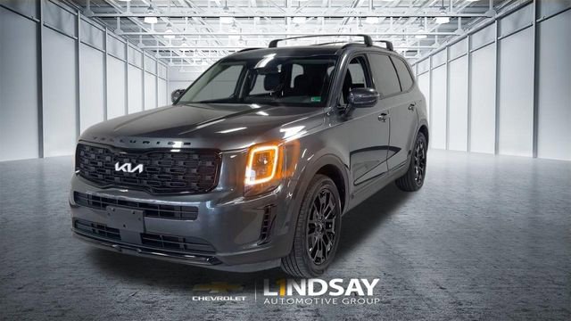 Used 2022 Kia Telluride EX w/ EX Premium Package image 5