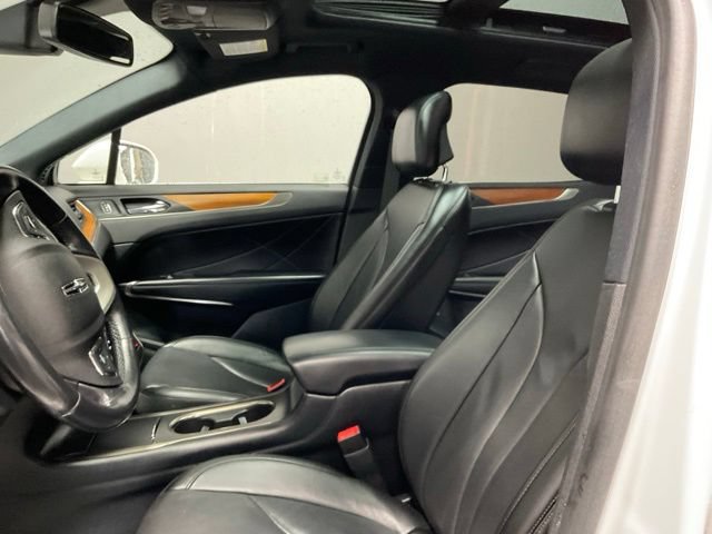 Used 2019 Lincoln MKC Reserve AWD/4WD image 16