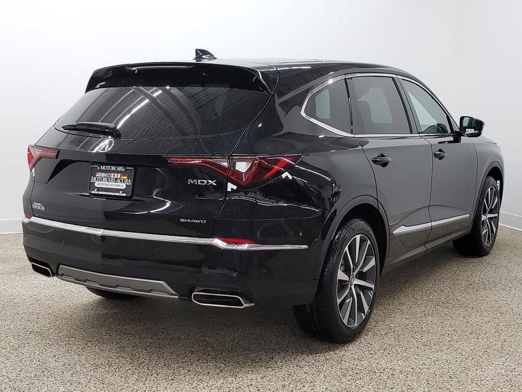 Certified 2026 Acura MDX w/ Technology Package AWD/4WD image 3
