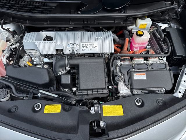 Used 2013 Toyota Prius V Three FWD image 19