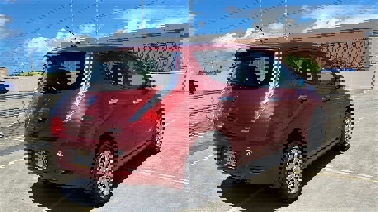 Used 2013 Nissan Leaf S image 5