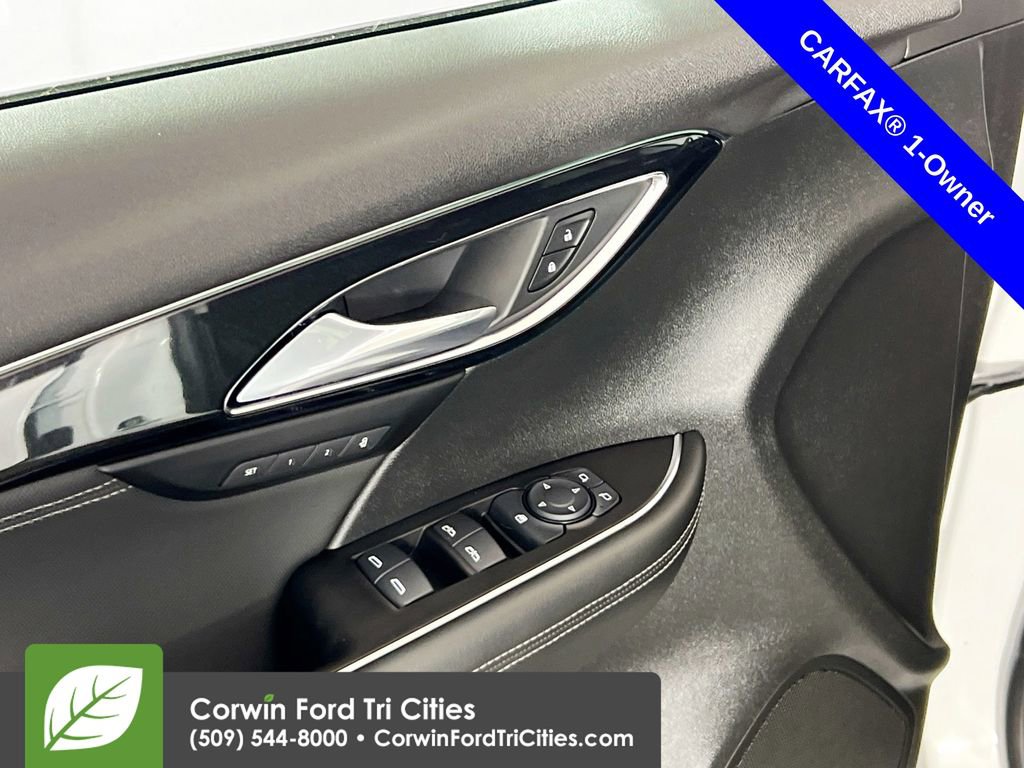 Used 2025 Buick Envision Preferred image 12