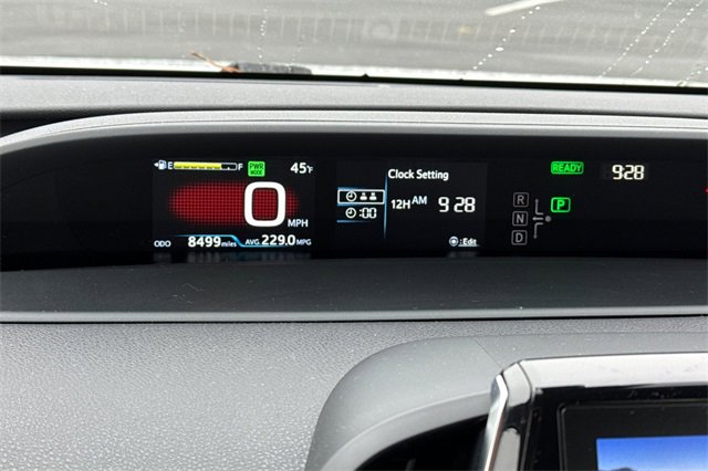 Used 2020 Toyota Prius Prime XLE image 31