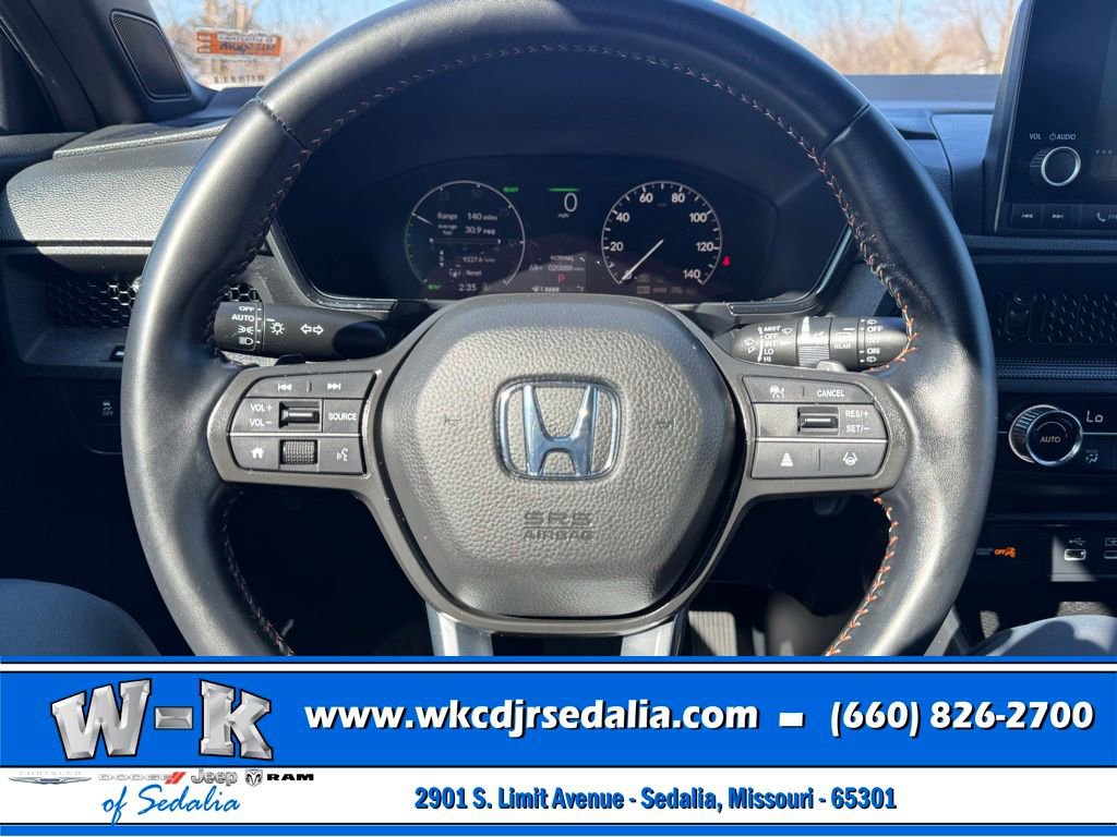 Used 2025 Honda CR-V Sport image 14