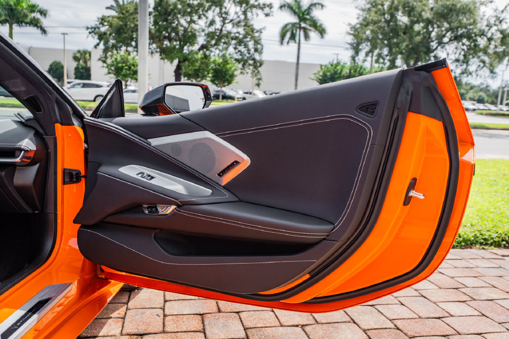 Used 2024 Chevrolet Corvette Stingray Preferred Conv w/ Battery Protection Package RWD image 32