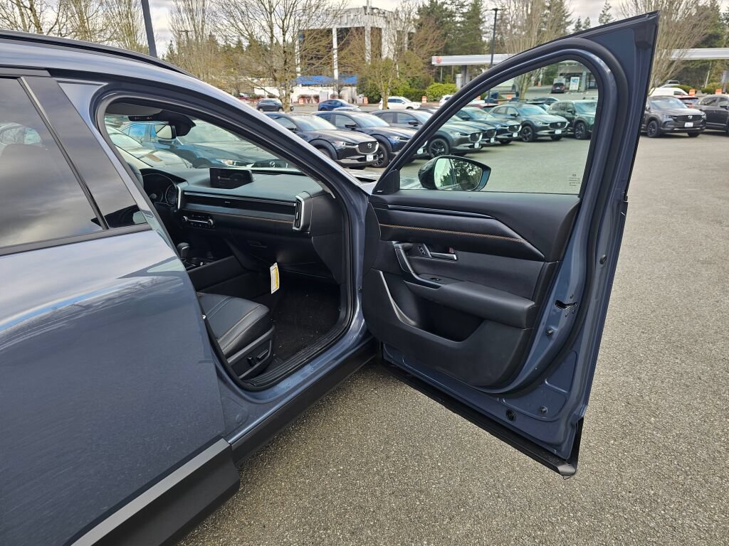 New 2026 MAZDA CX-50 AWD 2.5 Hybrid w/ Cargo Package image 29