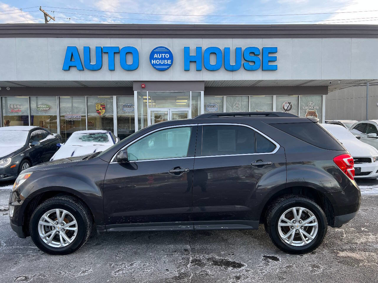 Used 2016 Chevrolet Equinox LT image 8