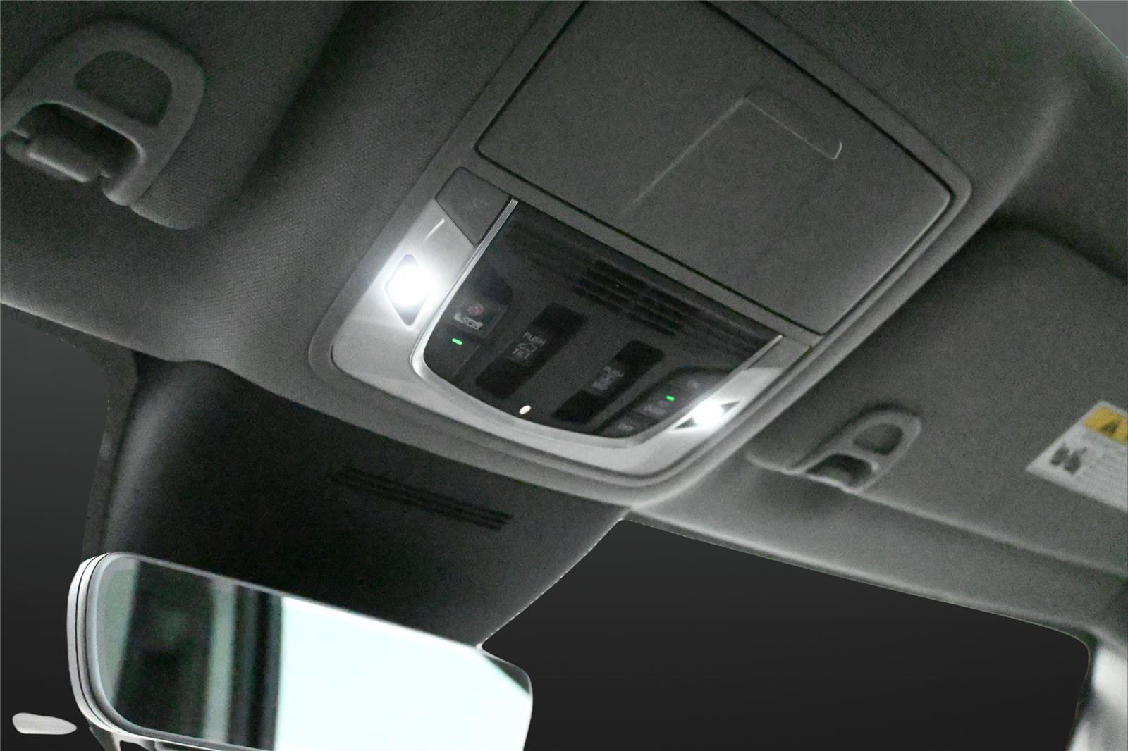 Certified 2026 Acura MDX FWD w/ Technology Package image 7