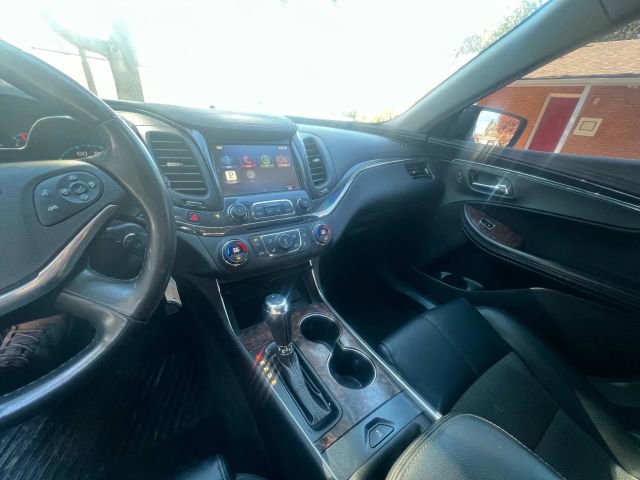 Used 2014 Chevrolet Impala LT w/ Convenience Package image 10