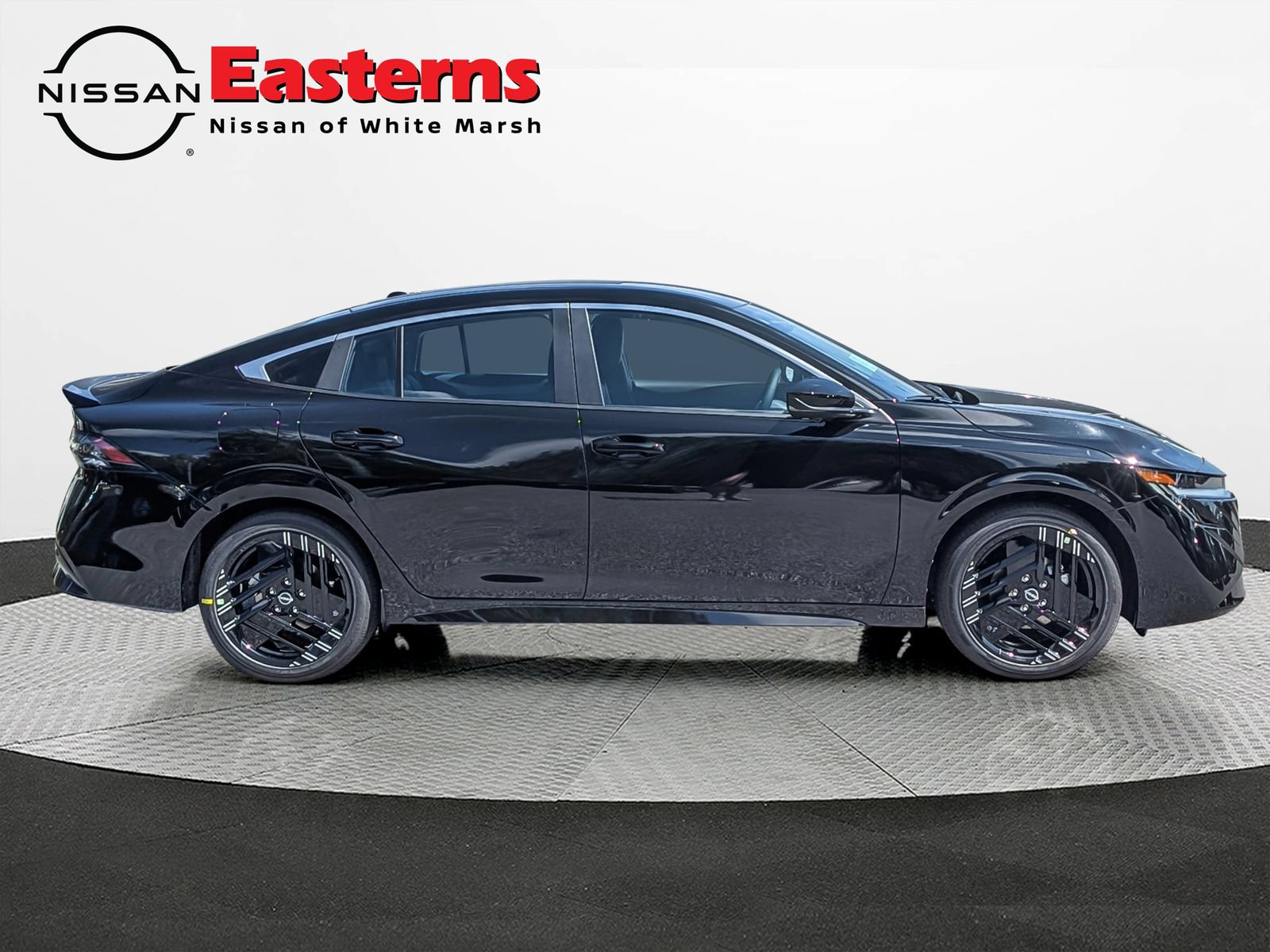 New 2027 Nissan Sentra SR w/ SR Premium Package FWD image 5