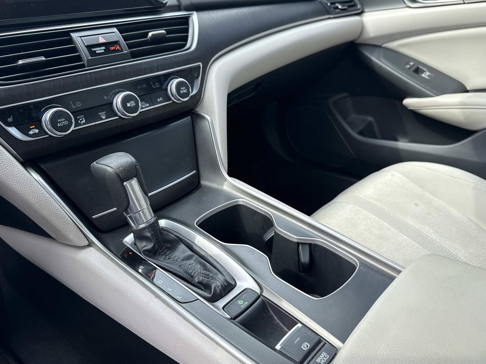 Certified 2018 Honda Accord EX image 8