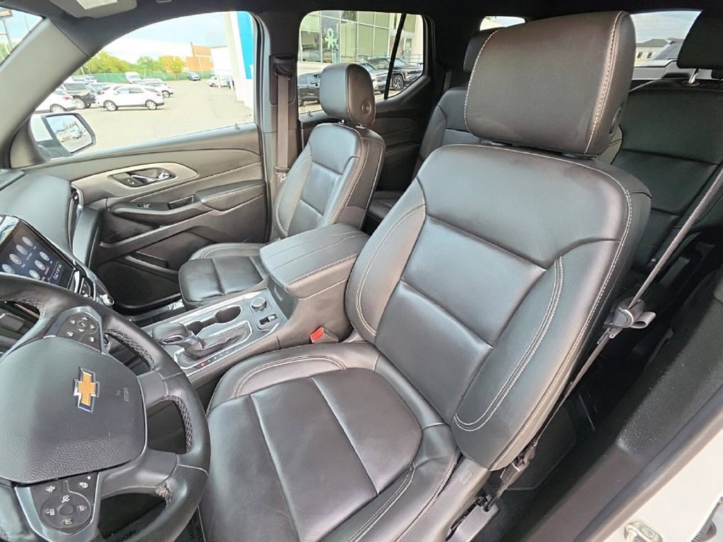 Certified 2023 Chevrolet Traverse LT AWD/4WD image 22