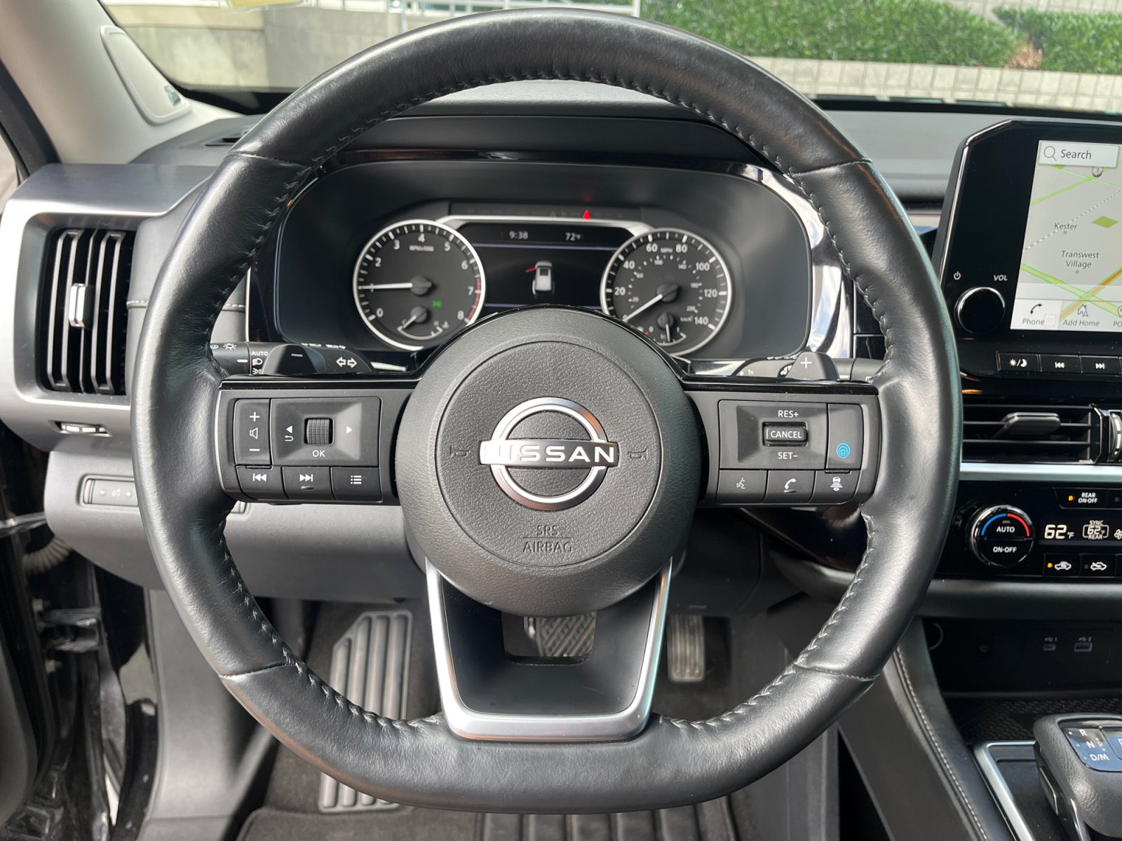 Used 2023 Nissan Pathfinder SL w/ SL Premium Package AWD/4WD image 12