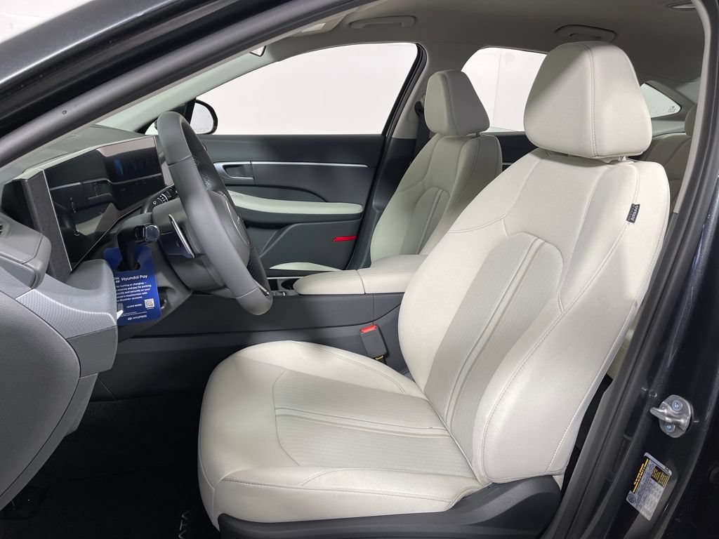 New 2026 Hyundai Sonata SEL FWD image 12