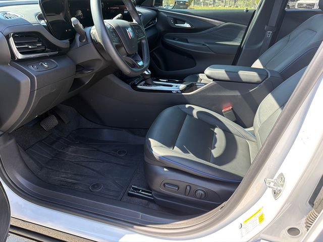 Certified 2024 Buick Envista Sport Touring w/ Convenience I Package image 9