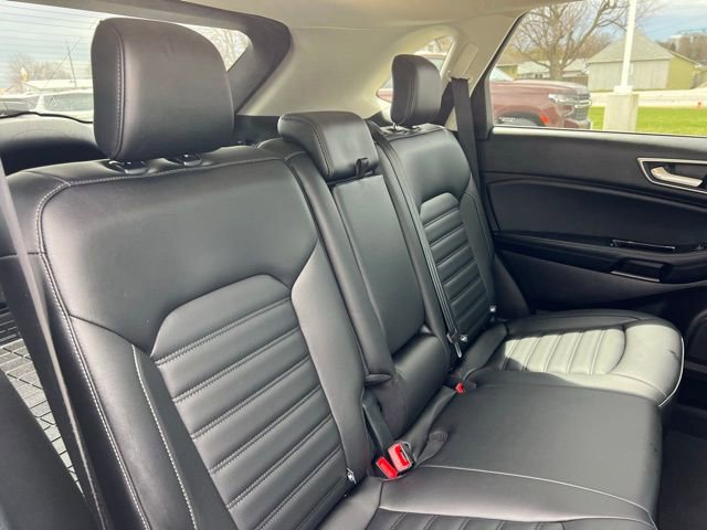 Used 2020 Ford Edge SEL w/ Convenience Package image 11