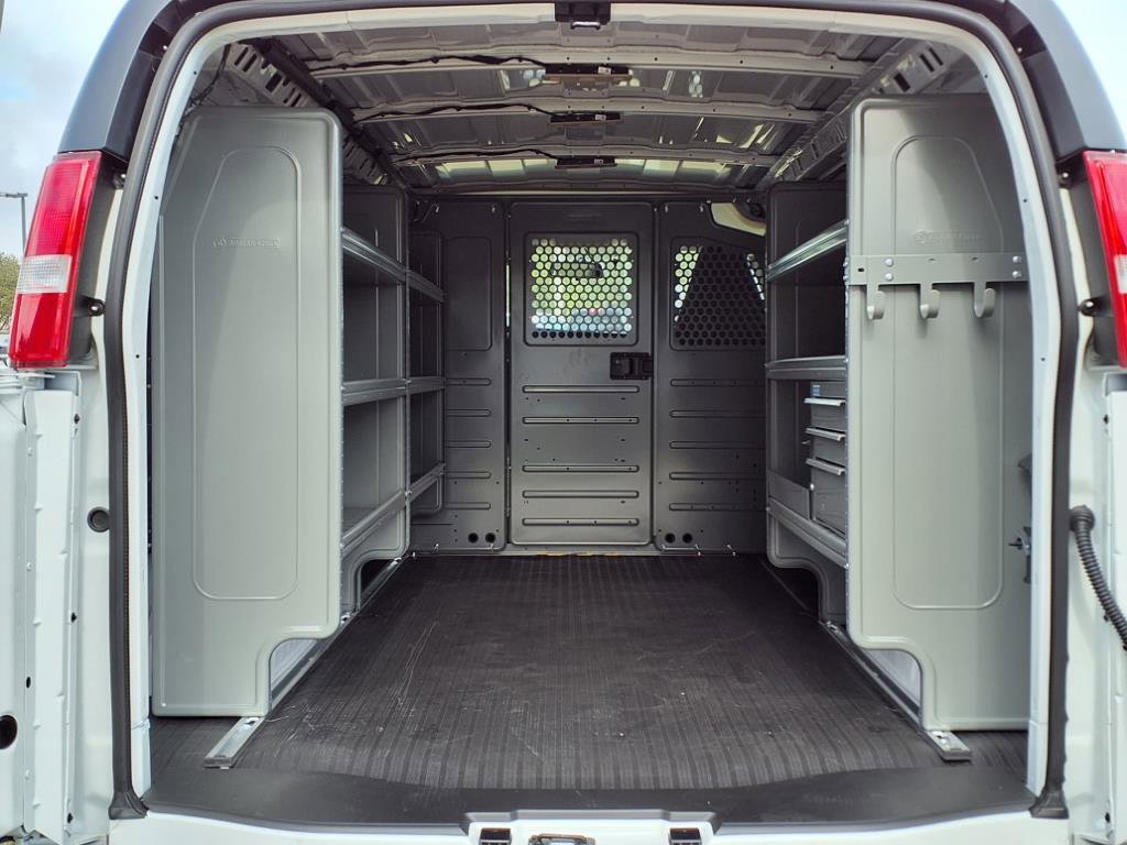 New 2024 Chevrolet Express 2500 w/ Driver Convenience Package image 13