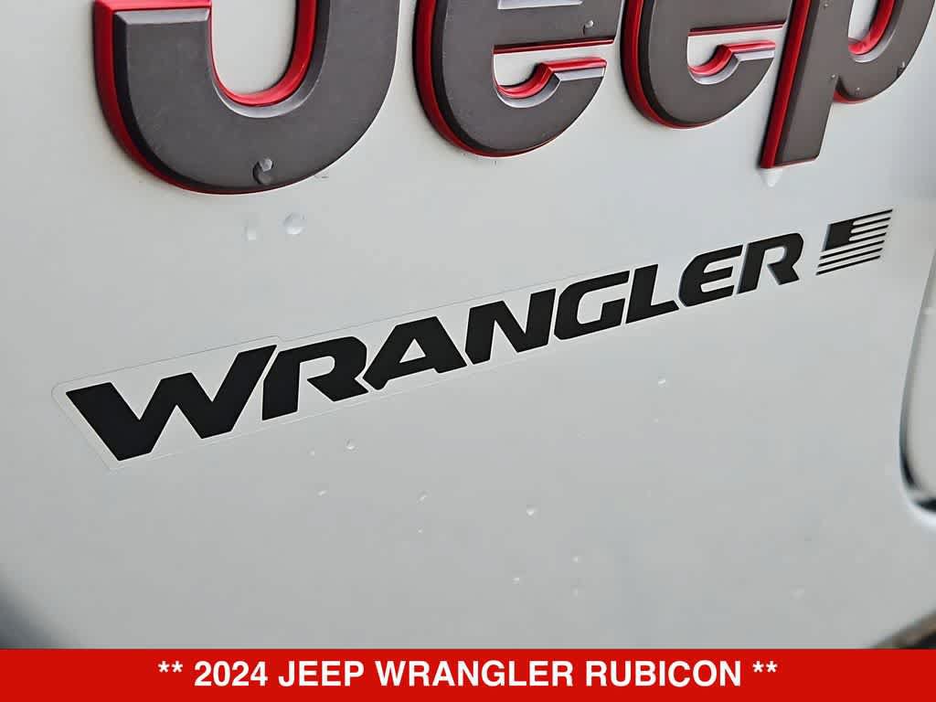 Used 2024 Jeep Wrangler Unlimited Rubicon AWD/4WD image 14