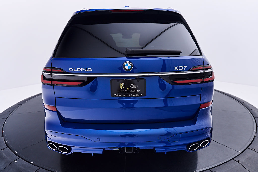 Used 2025 BMW ALPINA XB7 AWD/4WD image 21