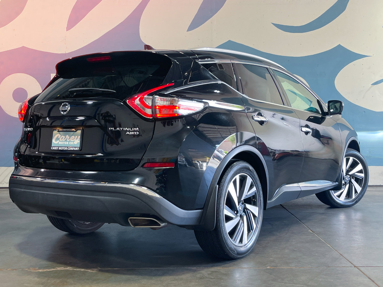 Used 2017 Nissan Murano Platinum image 2
