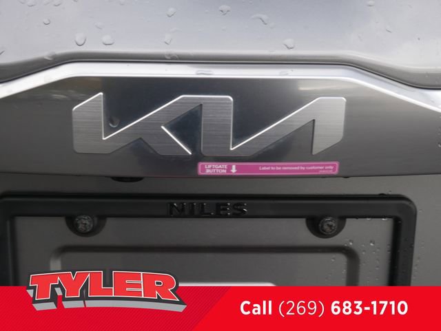 Used 2023 Kia Seltos EX image 15