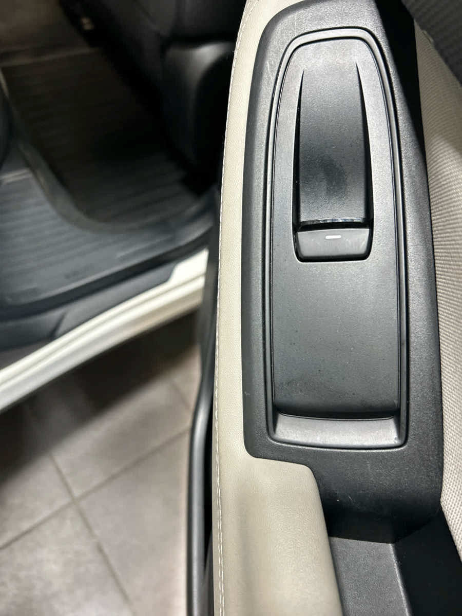 Used 2021 Subaru Forester Premium AWD/4WD image 27