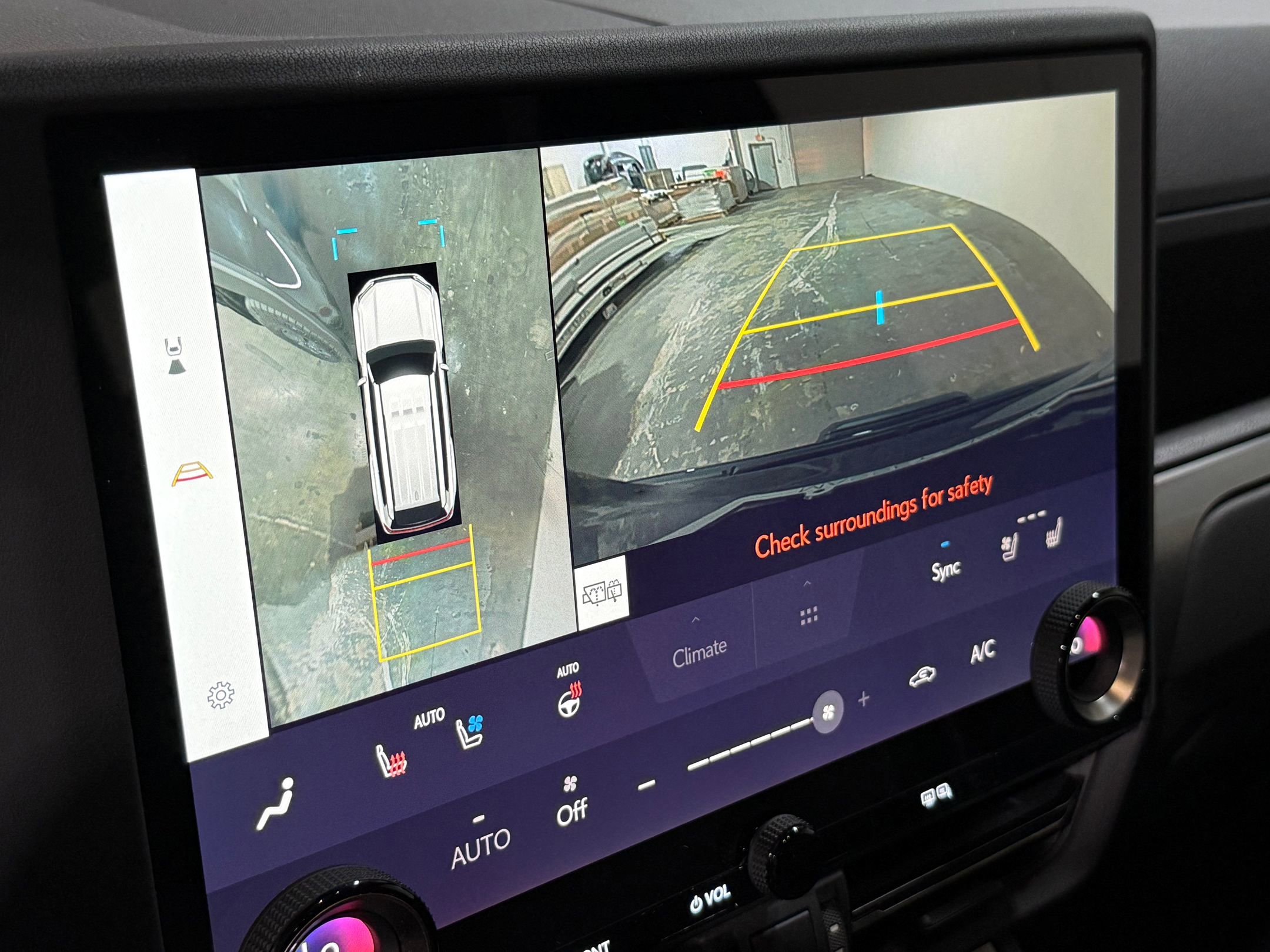 Used 2024 Lexus GX 550 image 30