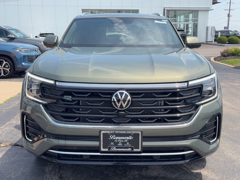 New 2026 Volkswagen Atlas Cross Sport SEL Premium R-Line AWD/4WD image 5