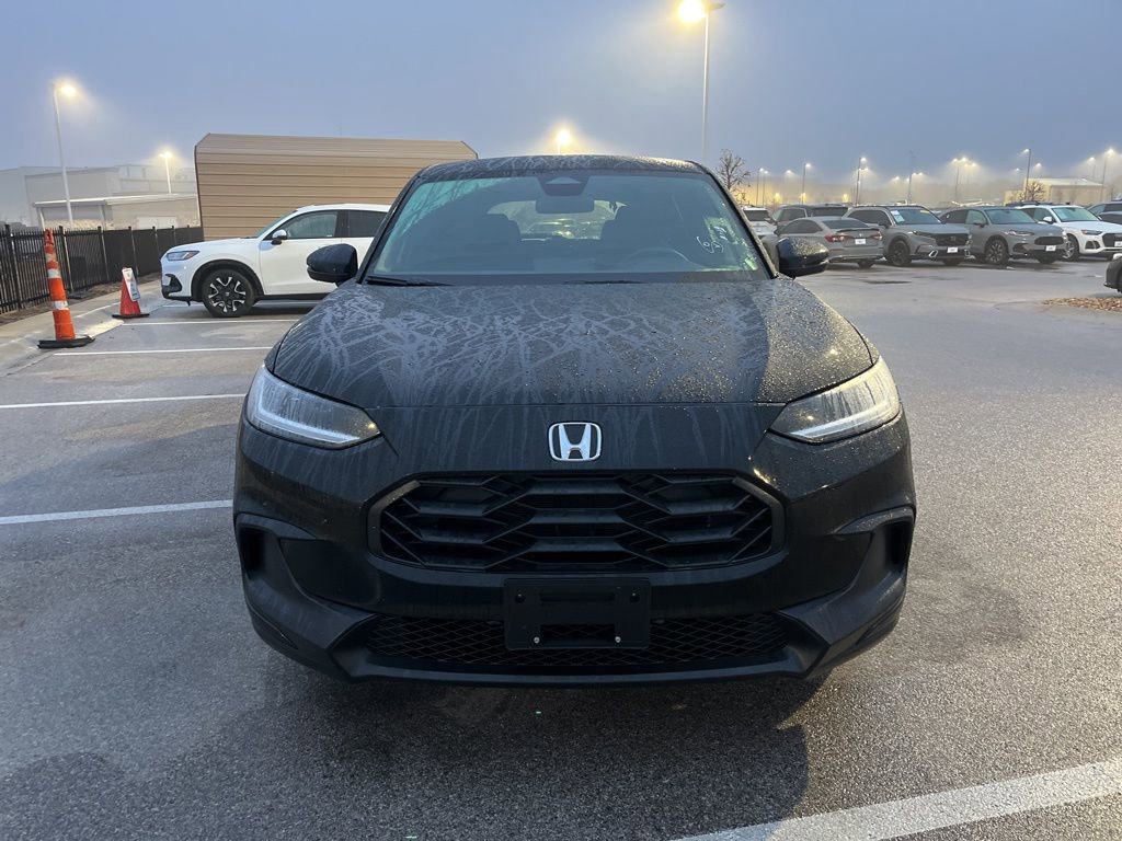 Certified 2026 Honda HR-V Sport image 2