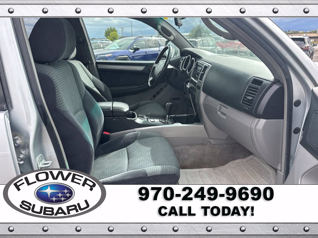 Used 2005 Toyota 4Runner Sport AWD/4WD image 9